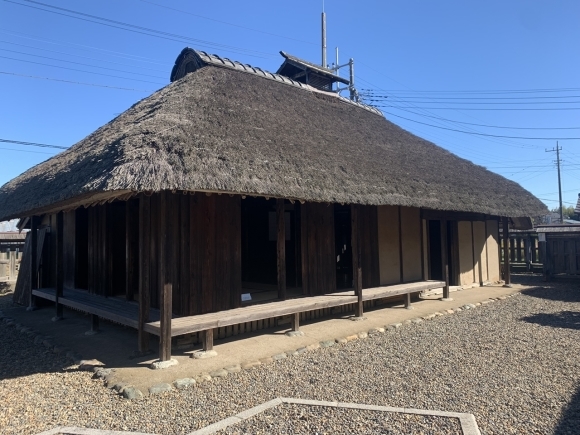 間宮林蔵の銅像と展示施設
