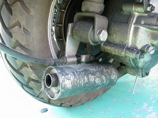 PXのフロントハブを使った側車側のブレーキ機構