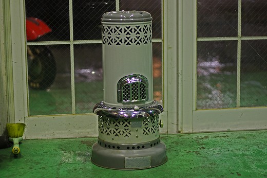 点火前のバーラー製オイルヒーター