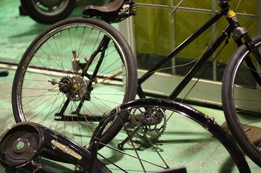 バラされた状態のMIYATA製ビンテージ自転車