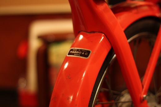 15-ciao-detail-vespa.jpg