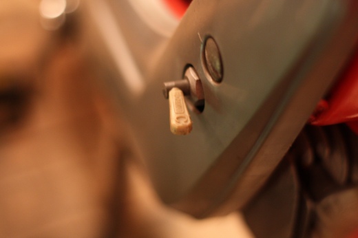 18-ciao-detail-vespa.jpg