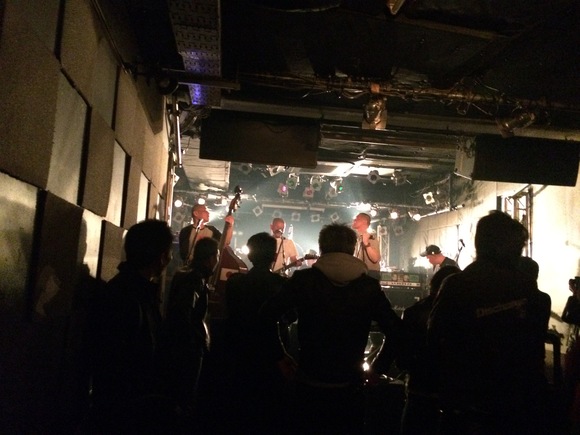 VOi!CESライブでのステージの様子