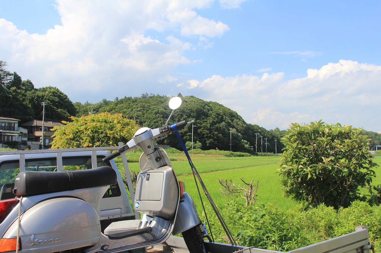 陸送前に並んだPX200FL