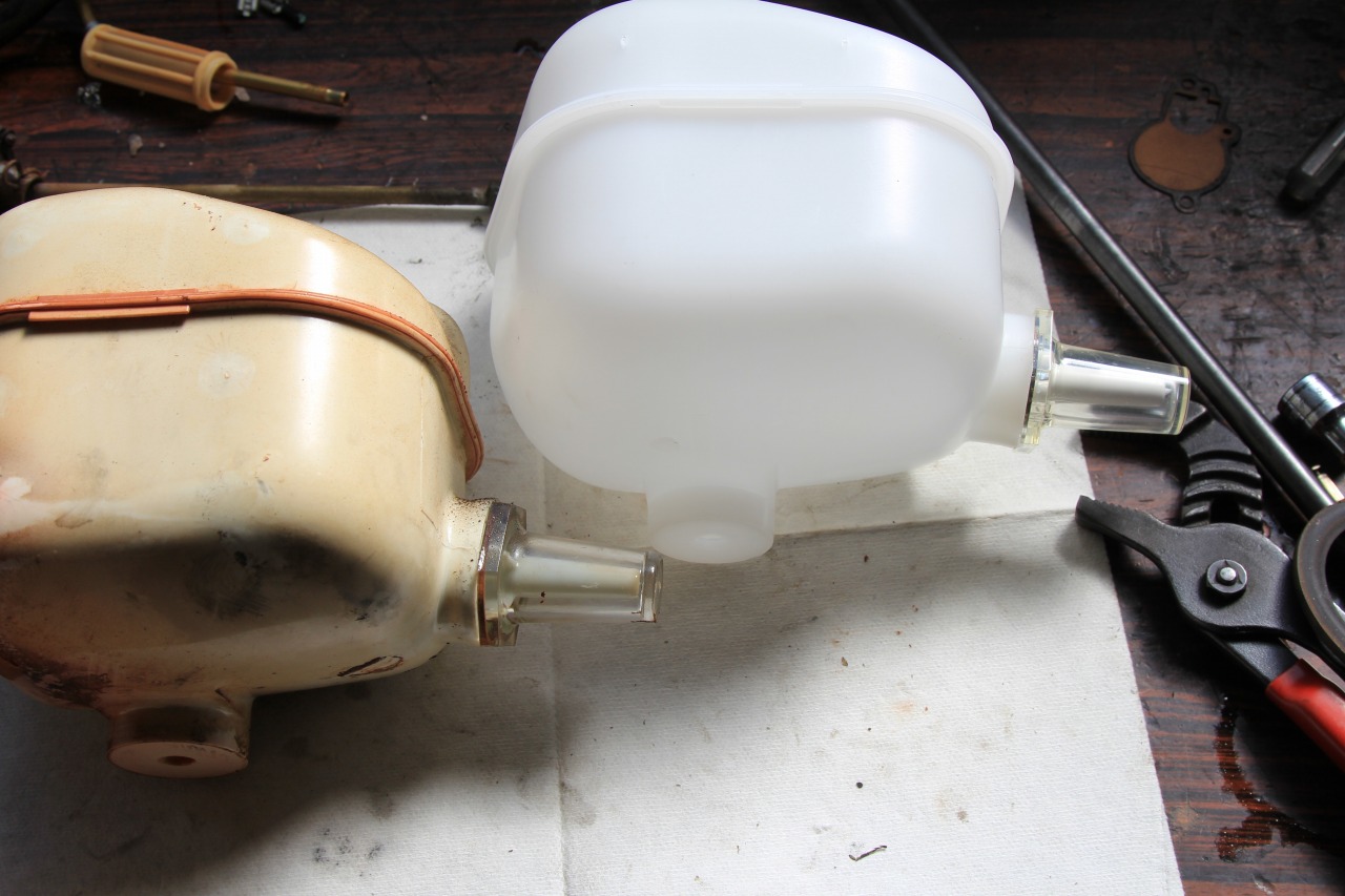 P〜PX初期に使われていたオイルタンクの交換作業
