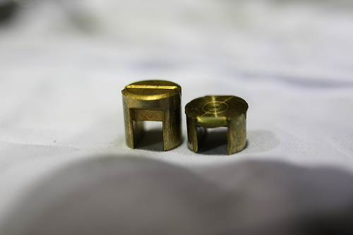 新品と取り外したクラッチパーツの比較