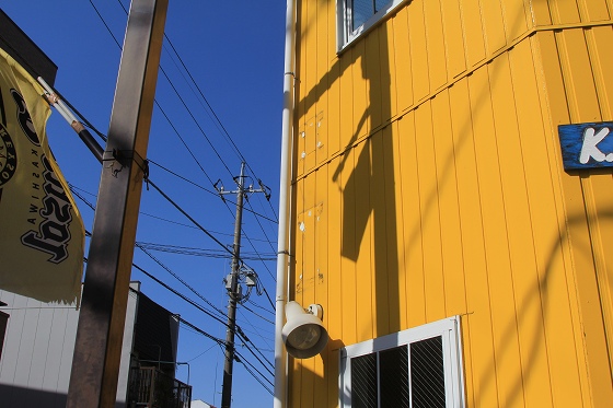 取り外されたK.B.SCOOTERSの店舗看板