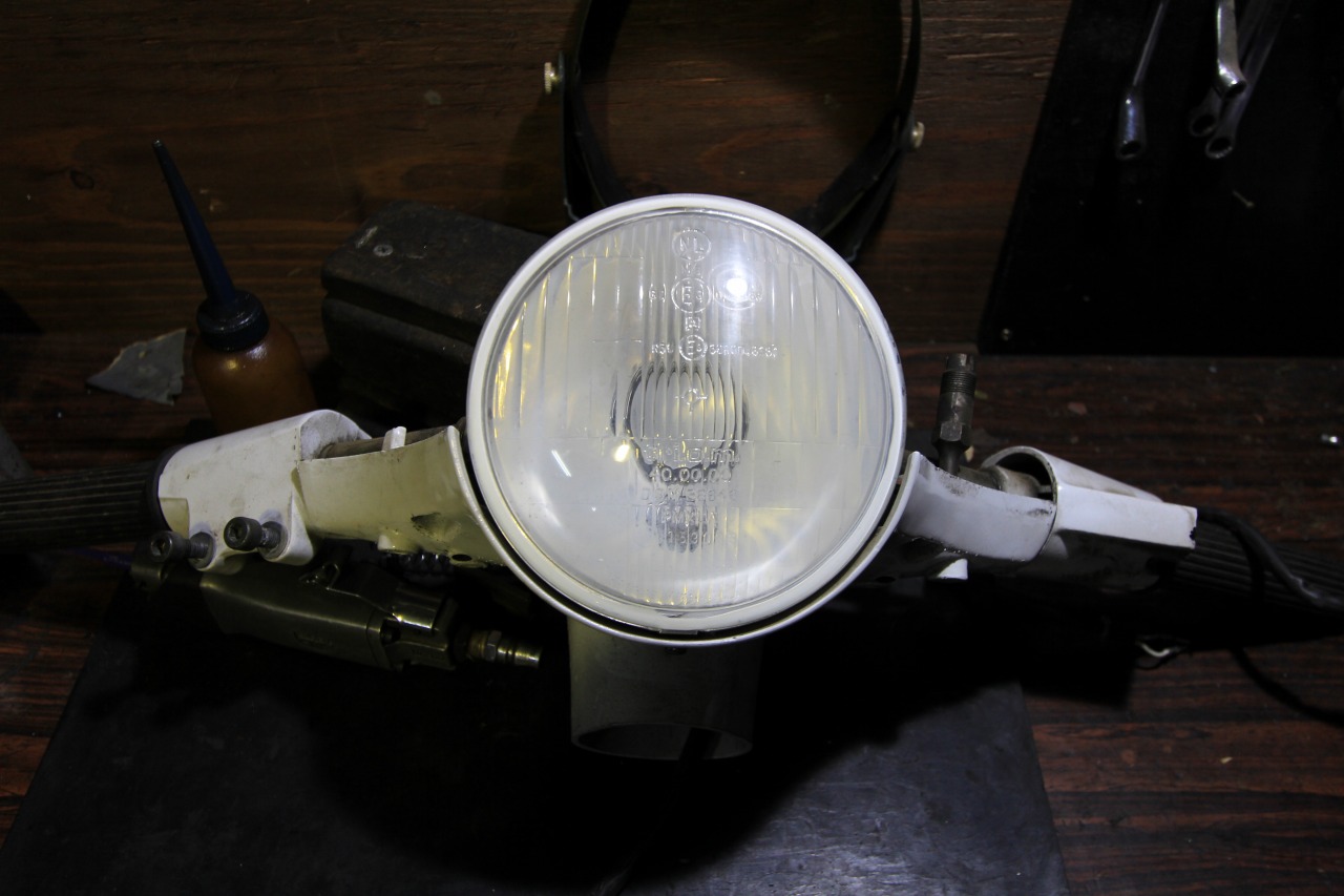 パーツの山から発掘した部品