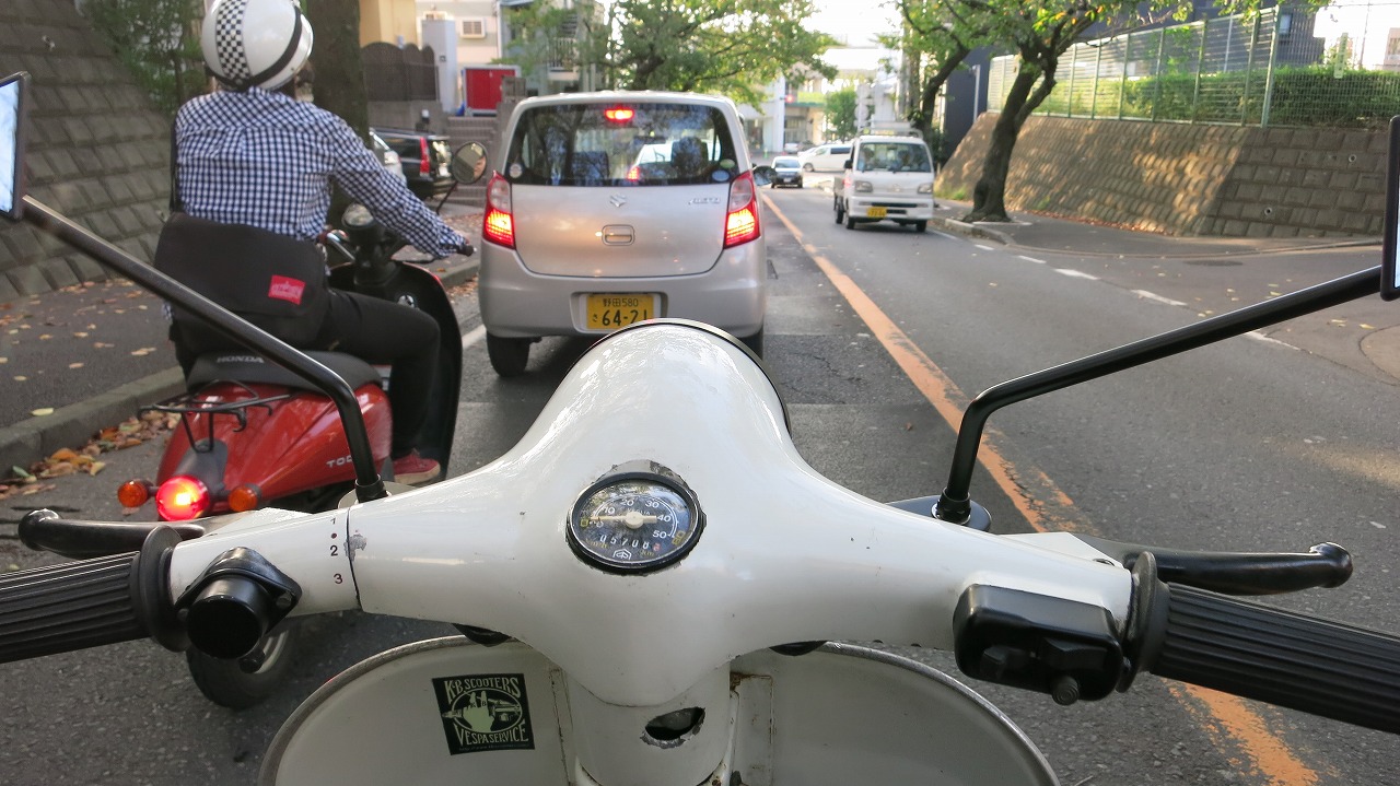 追いかける途中の道の風景