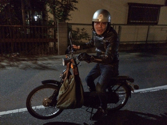CIAOで柏駅西口に行った夜の写真（RISKY前）