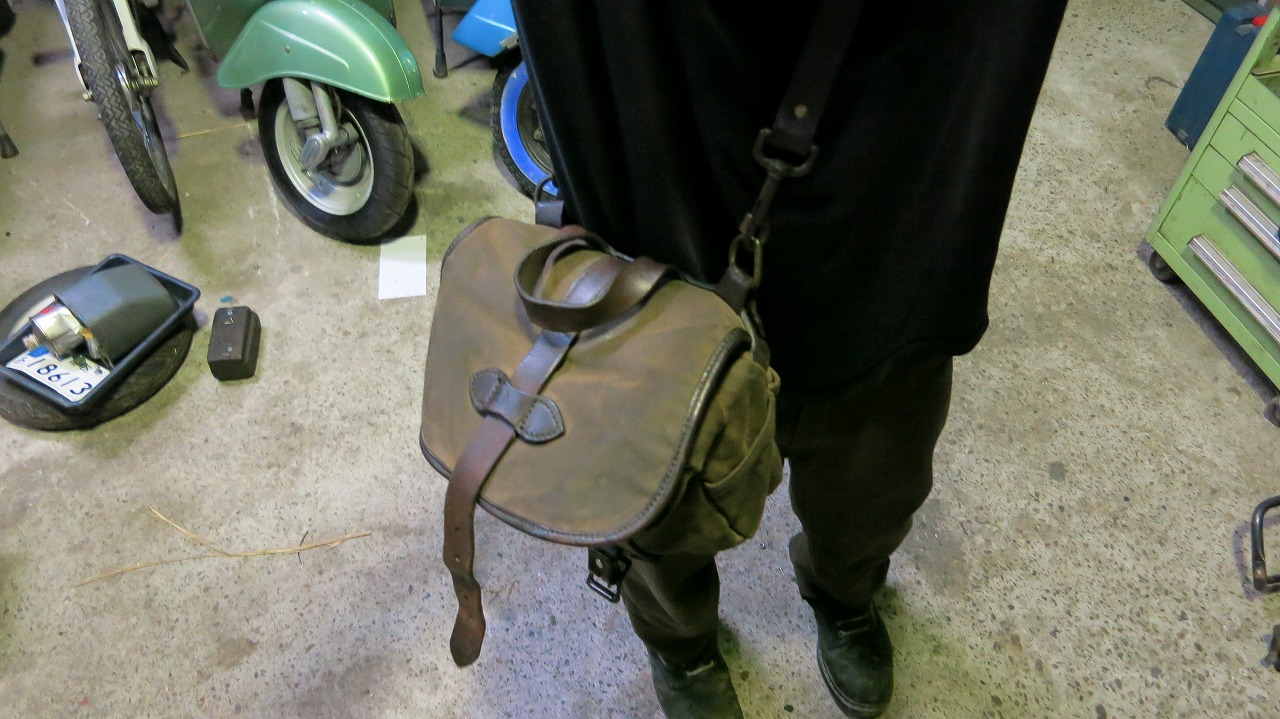試運転用のバッグと携行品