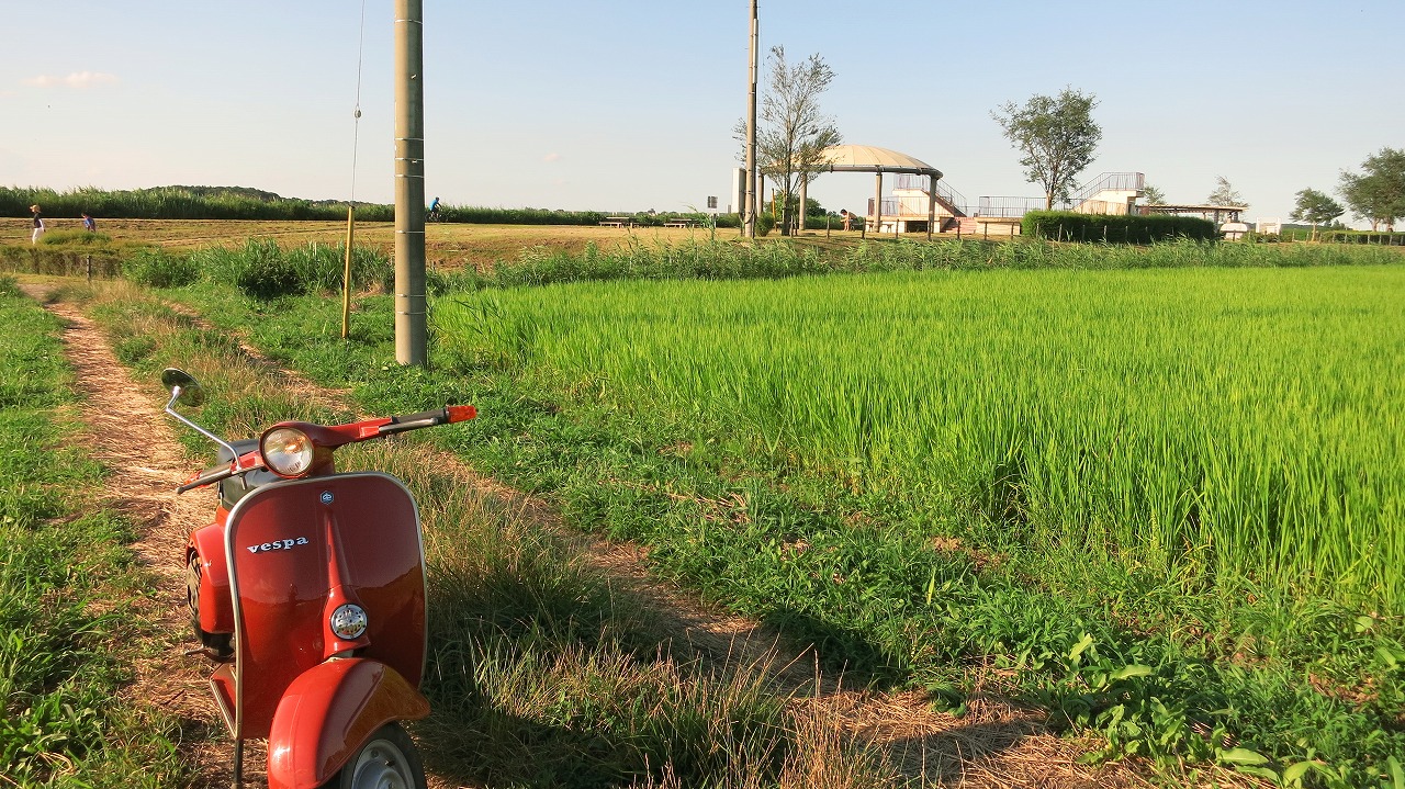 キャブレターを再交換して再度試運転に出発するvespa50s