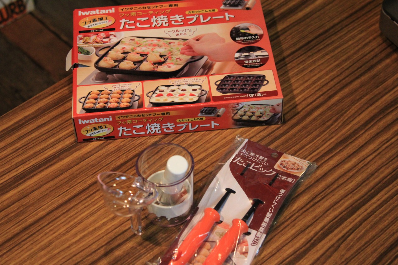 届いたタコ焼きセット一式