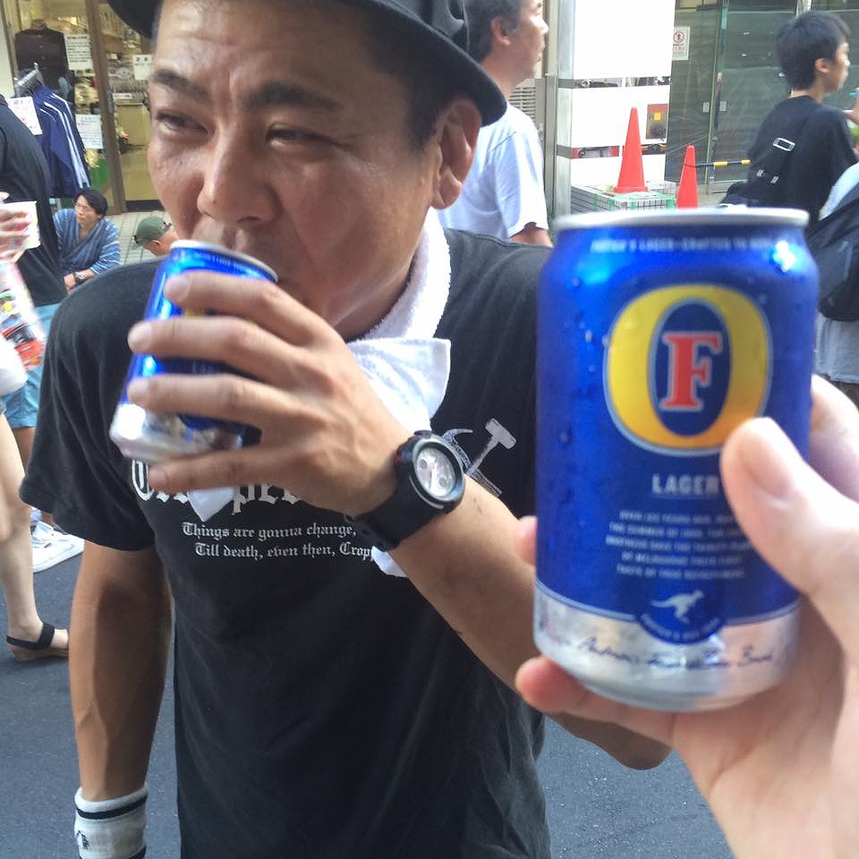 柏祭りで乾杯のビール