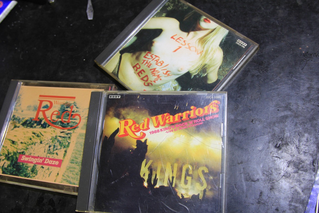 BGMとして聴いていたRED WARRIORSのアルバムジャケット