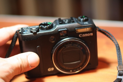 長年愛用しているコンデジ、Canon G9。まだまだ現役。