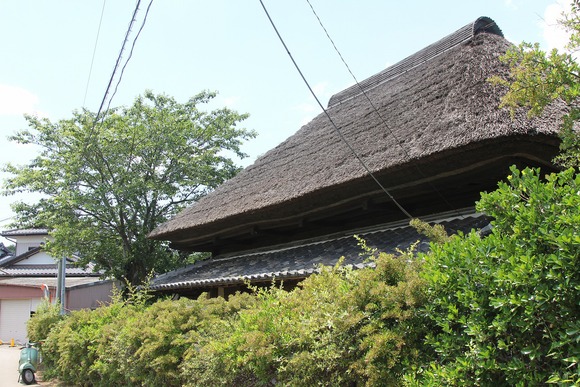 明治期に建てられた旧手賀教会堂の正面