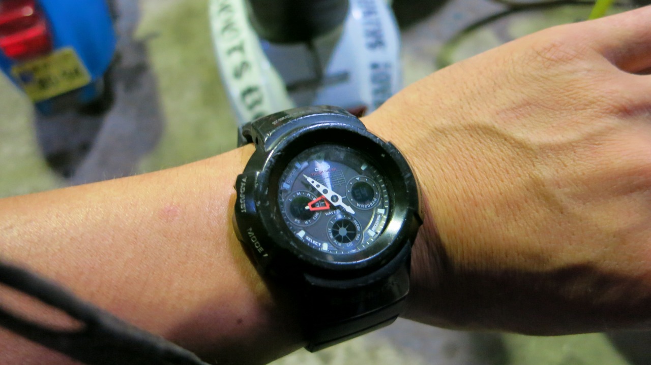 バンドが切れたG-SHOCK腕時計