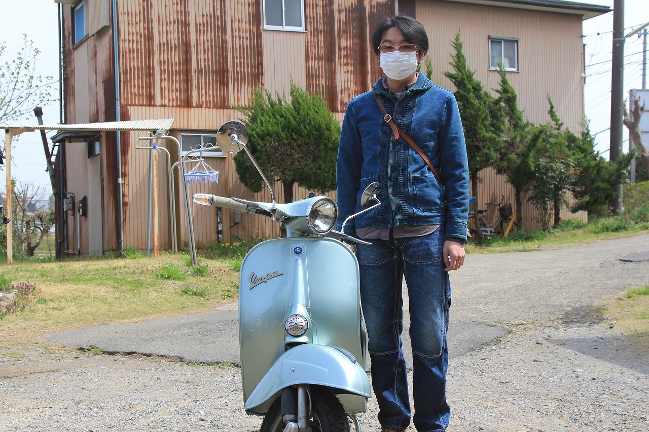 週末のK.B.SCOOTERSに集まった多くのお客様の様子