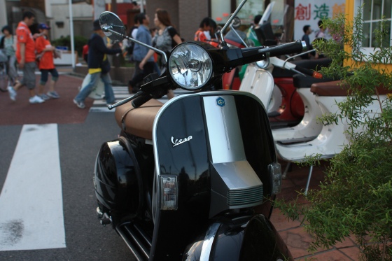 修理完了したPX200FL2の側面ビュー