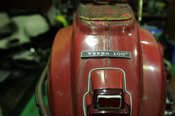エンジンを降ろしたvespa100