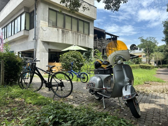 COFFEE FACTORYつくば本店の外観