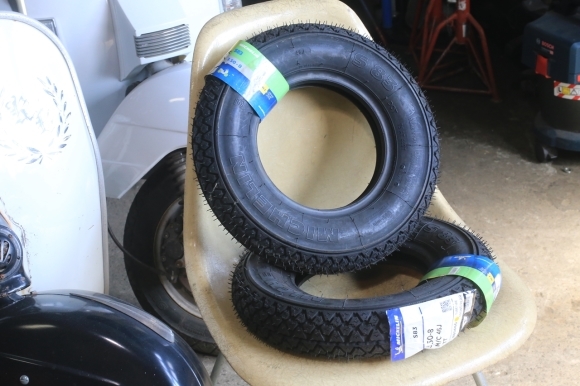 MICHELIN S83 3.50×8 タイヤセット