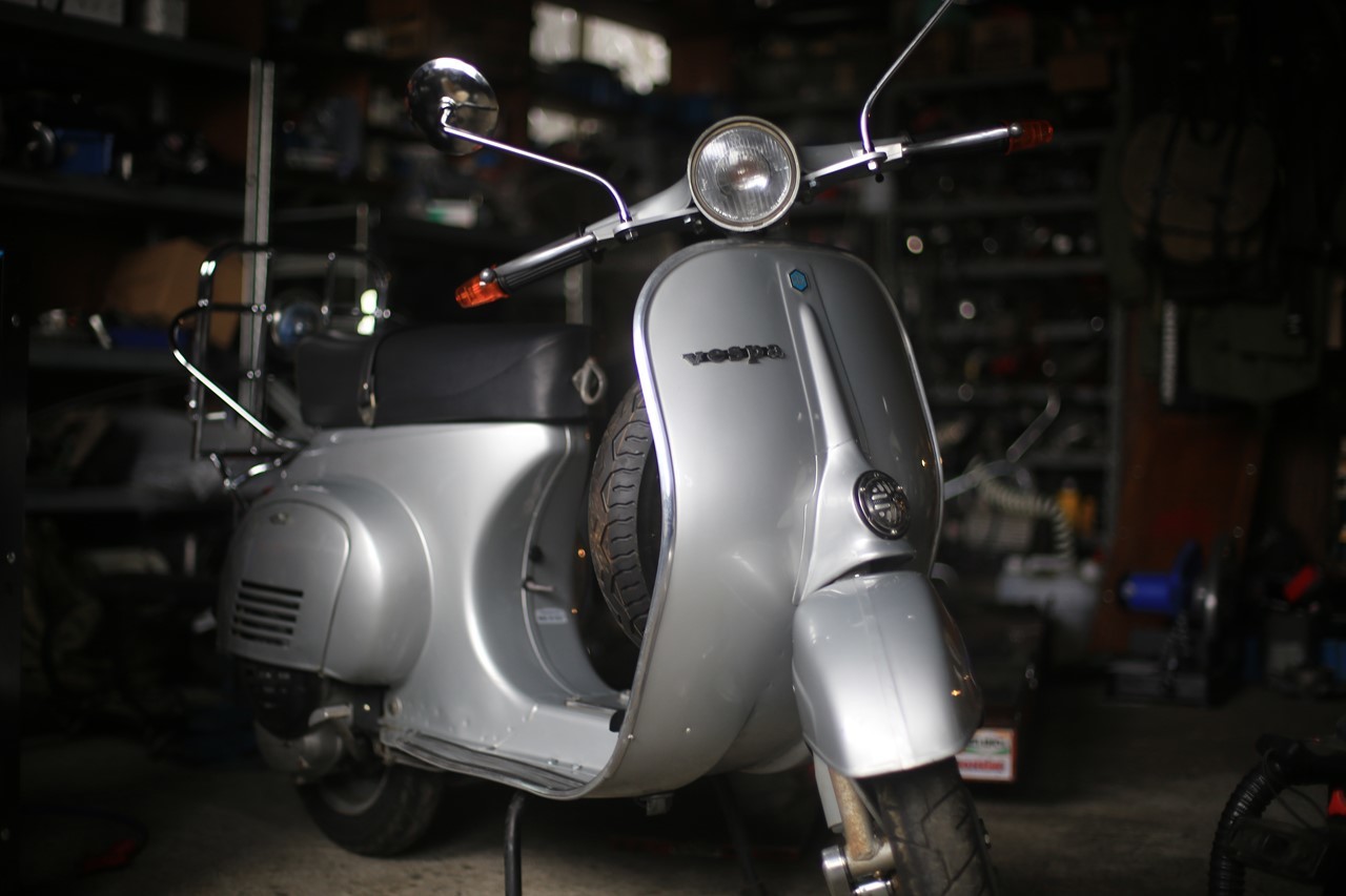 ほぼ新車状態のベスパ50s
