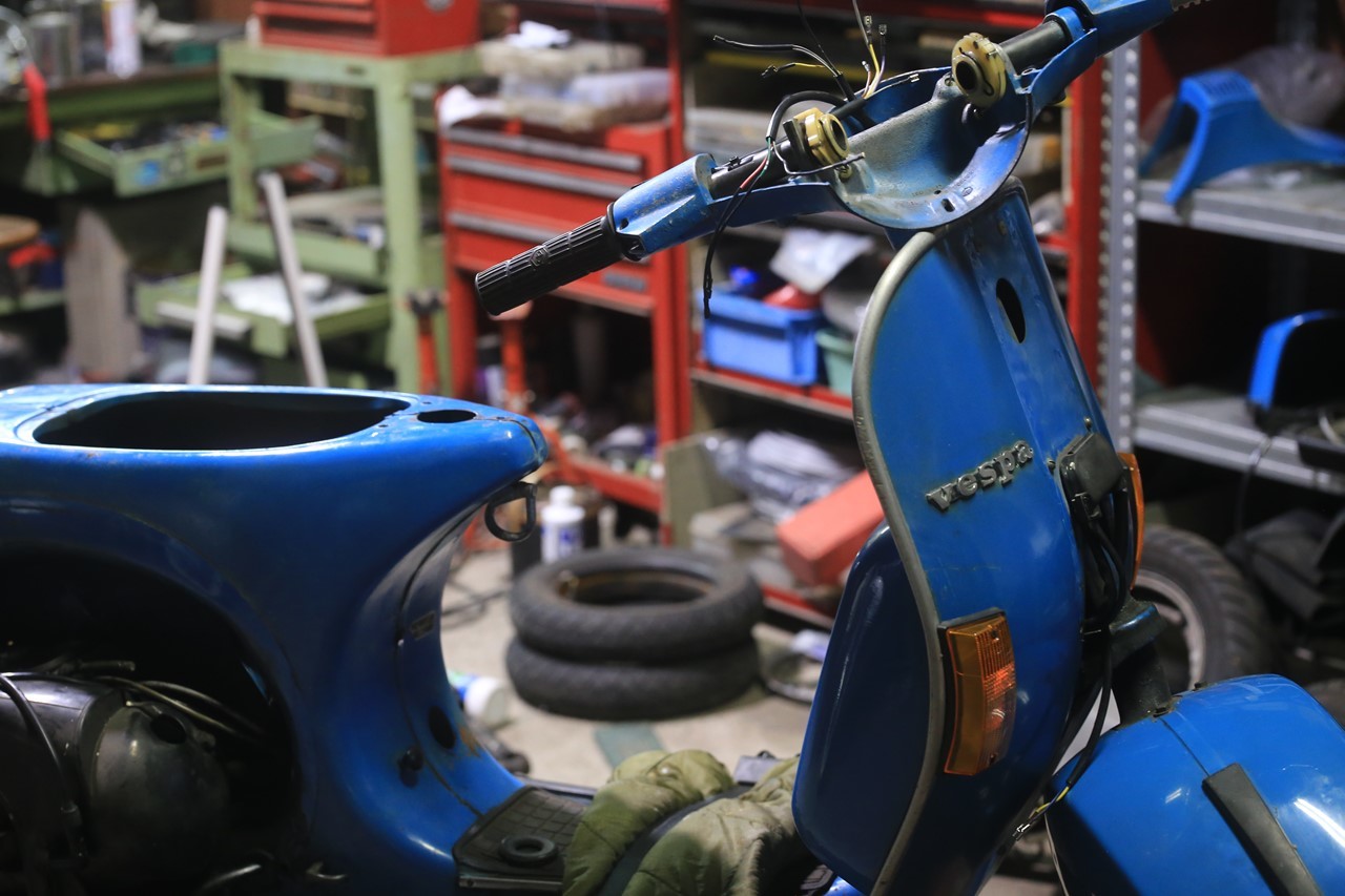 整備中のP125X(アイキャッチ指定)