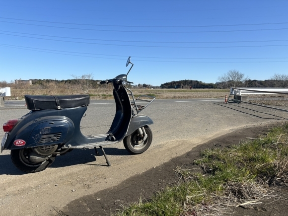 長期不動車だったベスパ50sの試運転