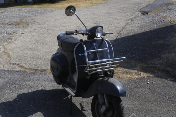 長期間乗られなかったベスパ50s