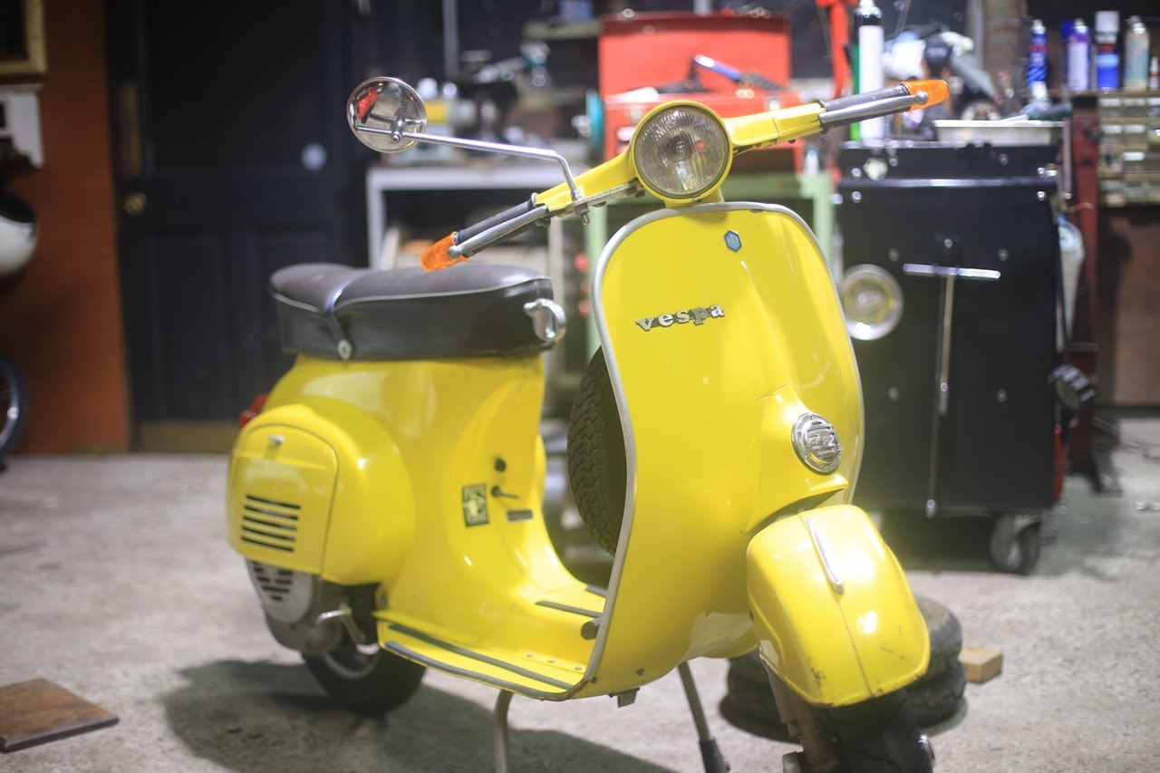 排気漏れ修理で入庫したベスパ50R