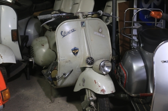 1954年製フェンダーライトベスパ