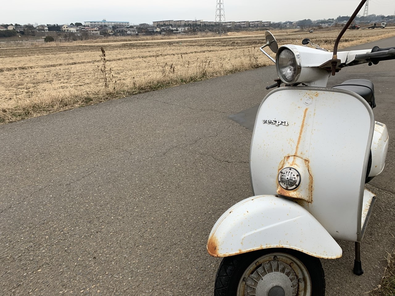 ワンオーナー、再生産初期型ベスパ125ET3の試運転