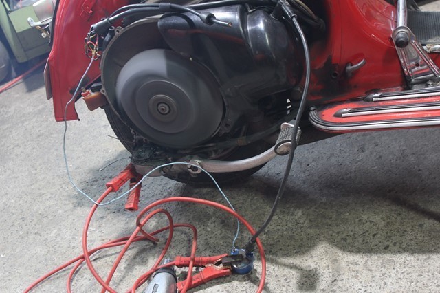 レッカー搬送されたベスパ125GTR