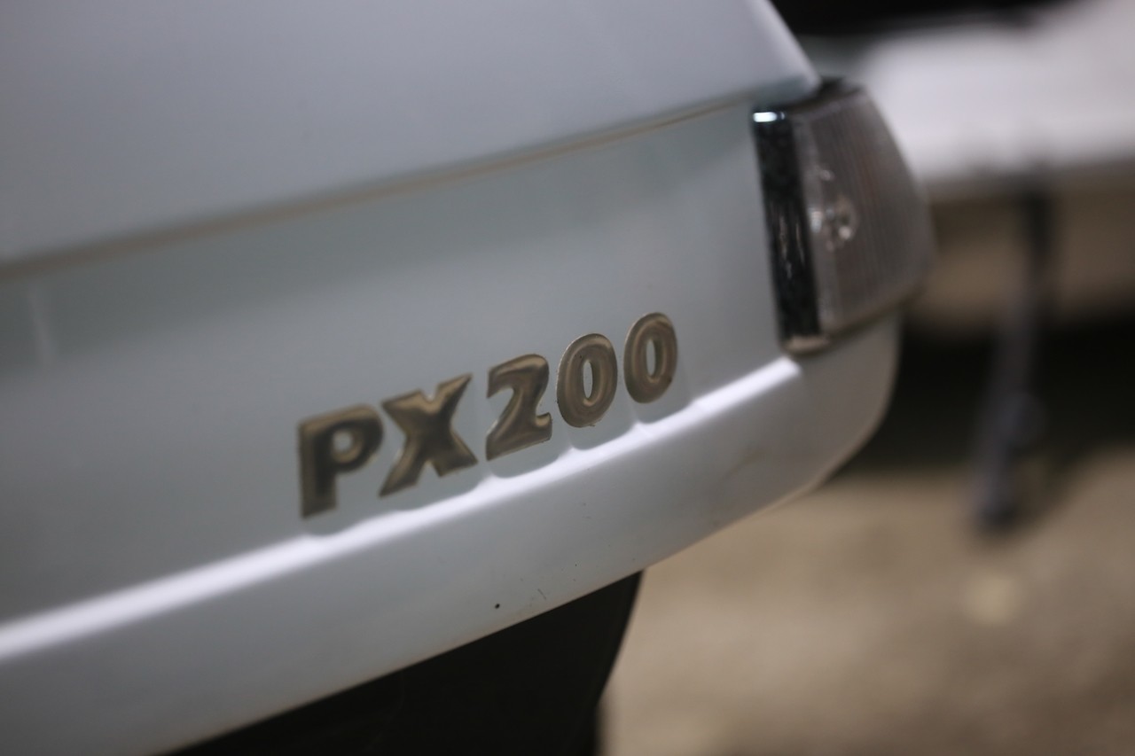 PX200FL2の右側から見た全体写真