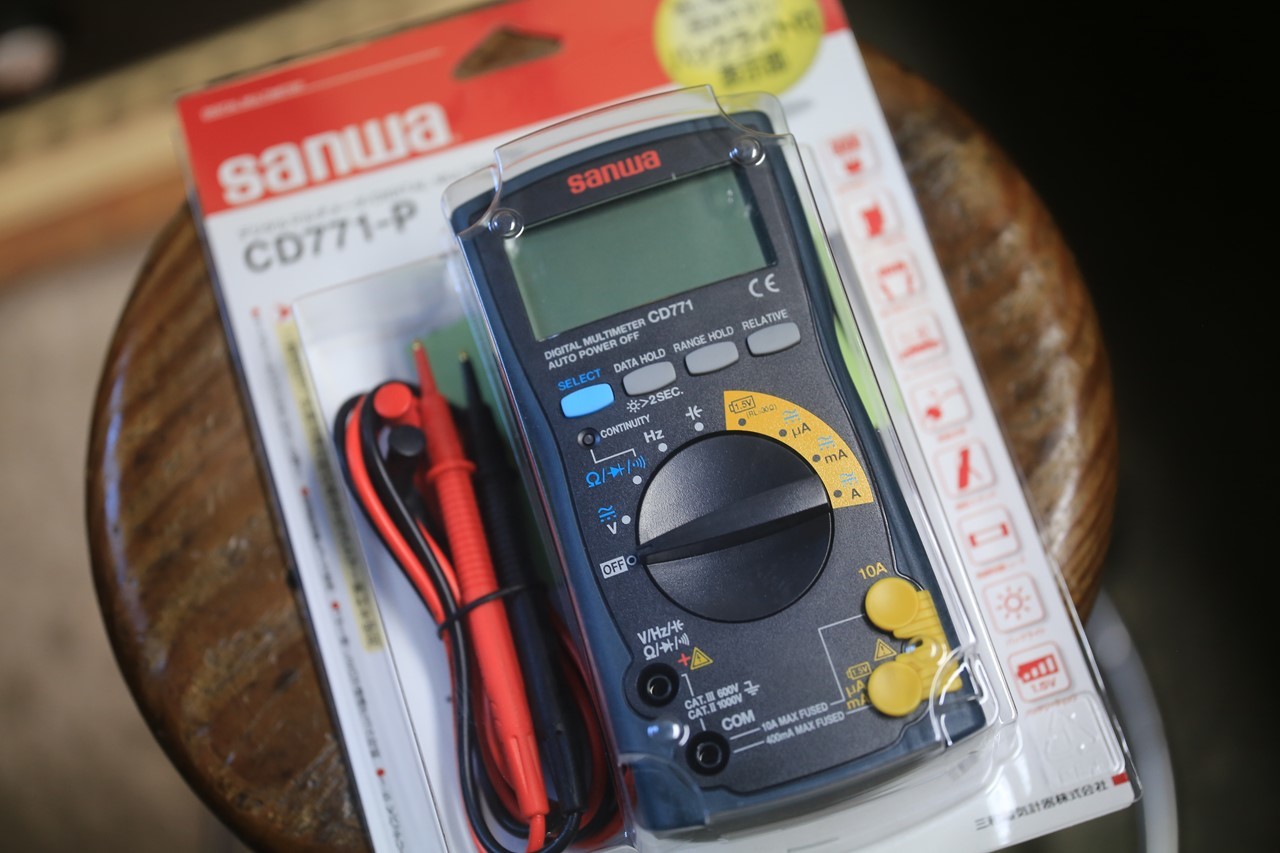 新しいテスターを購入した様子