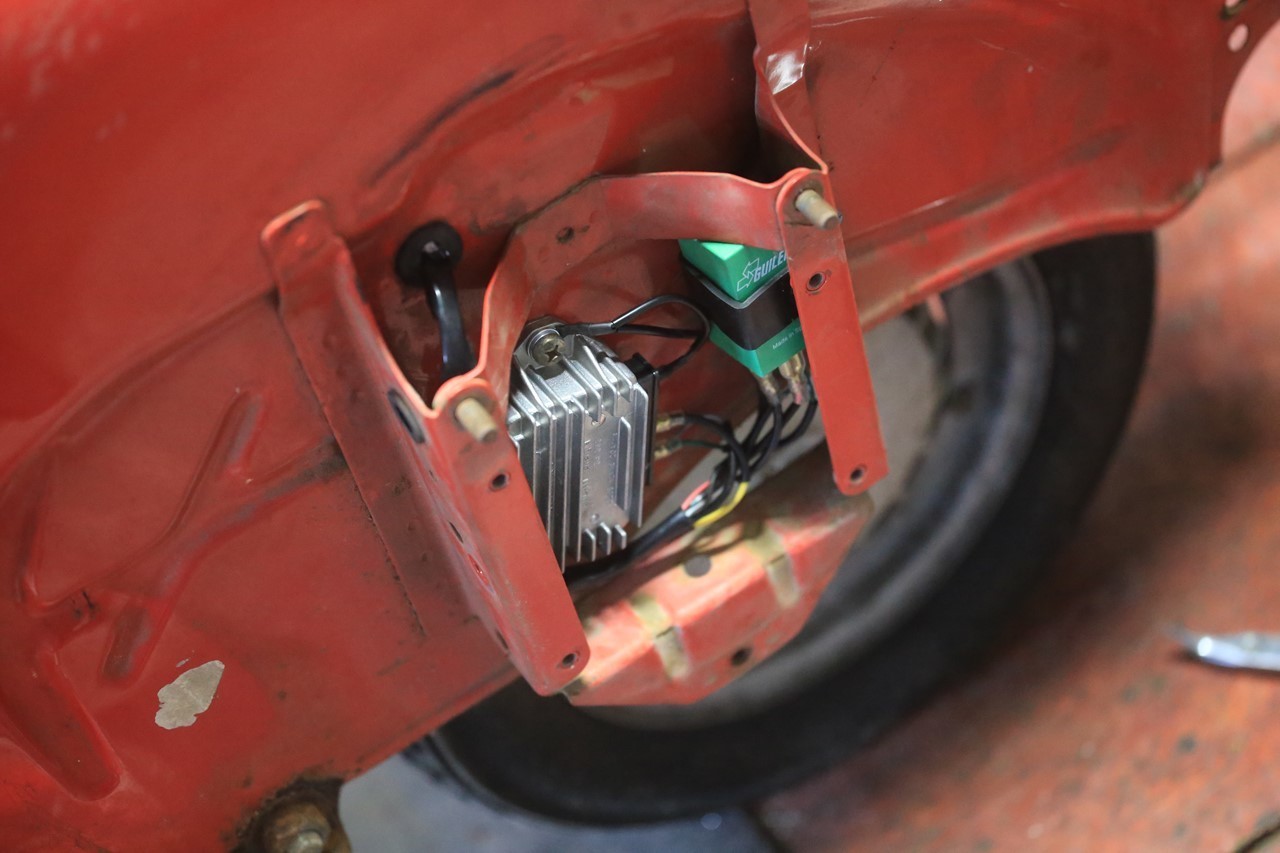 P200Eケーブル・電装整備完了後の車体