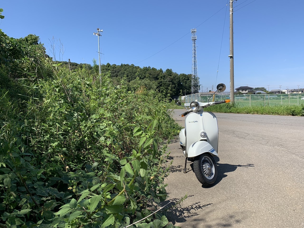 点検試運転中のベスパ125ET3