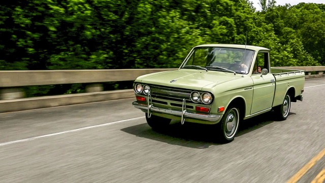 憧れの旧車DATSUN 521の横姿