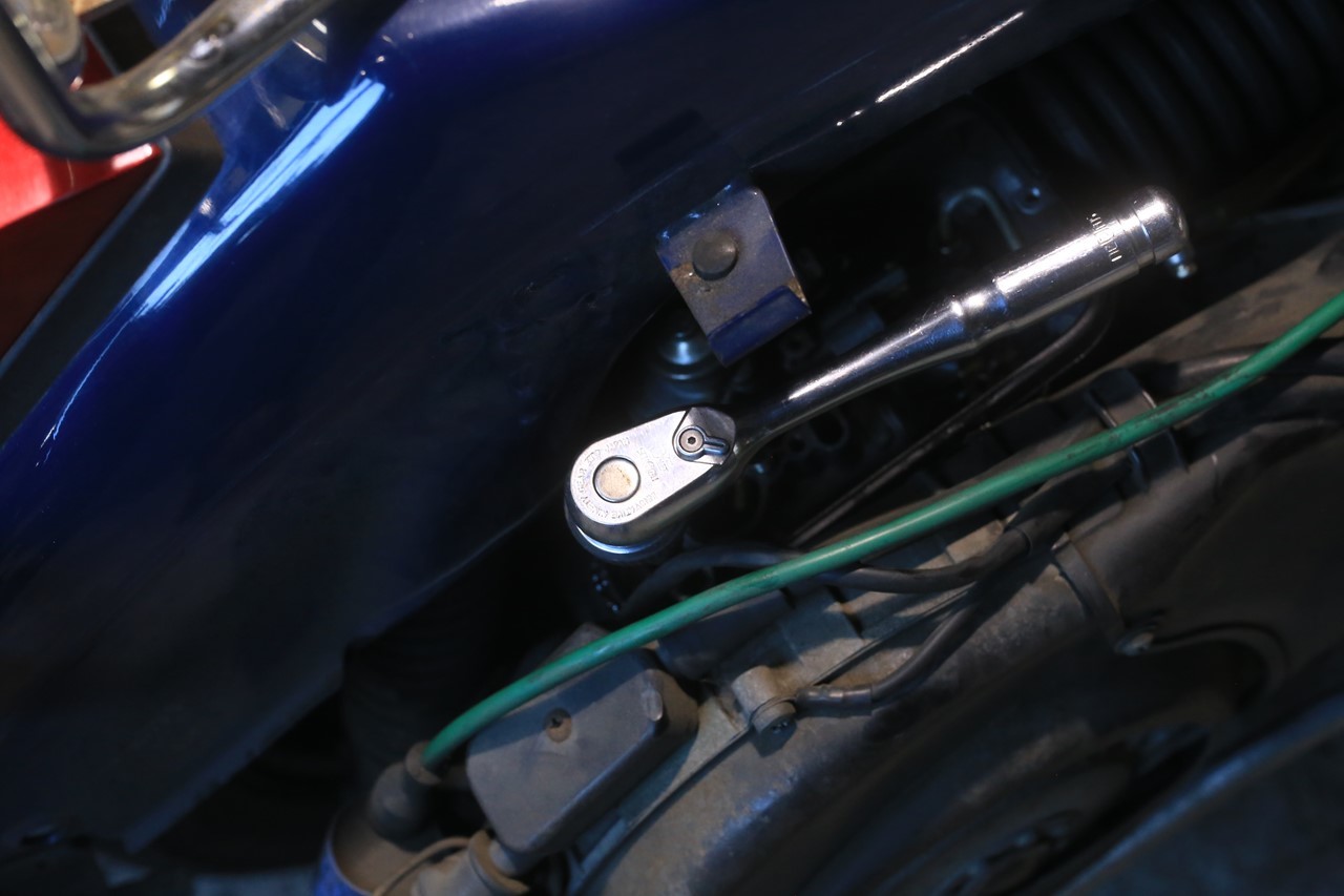 PX200Eの増し締め作業