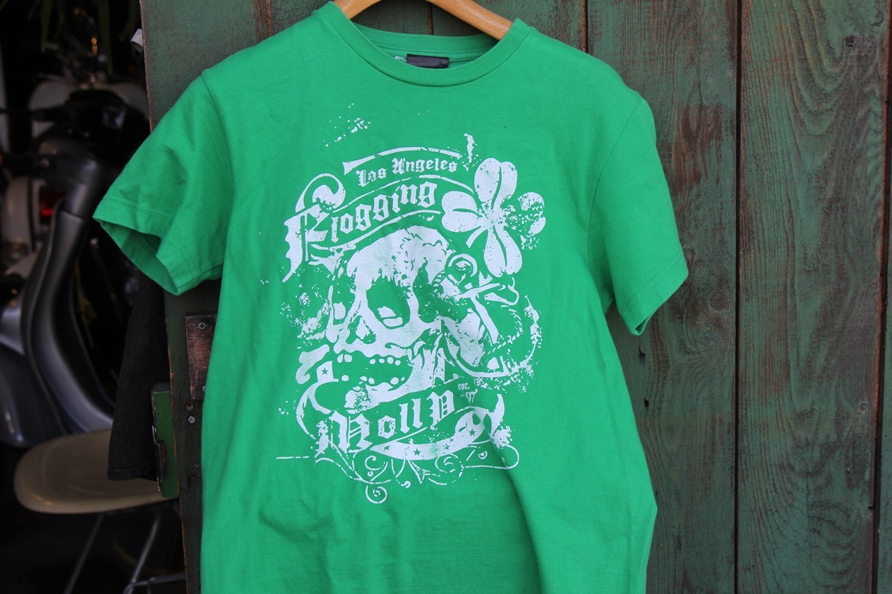 Flogging MollyのTシャツ