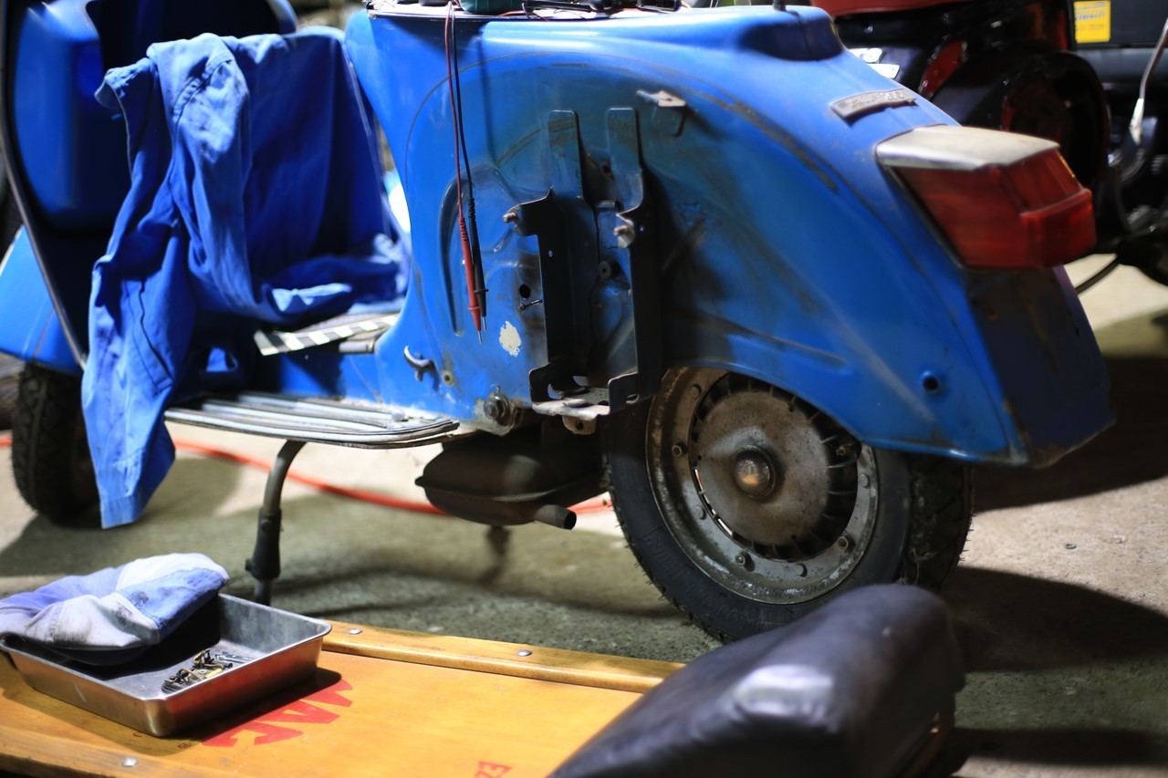 予定変更となったRALLY200のパーツ確認中