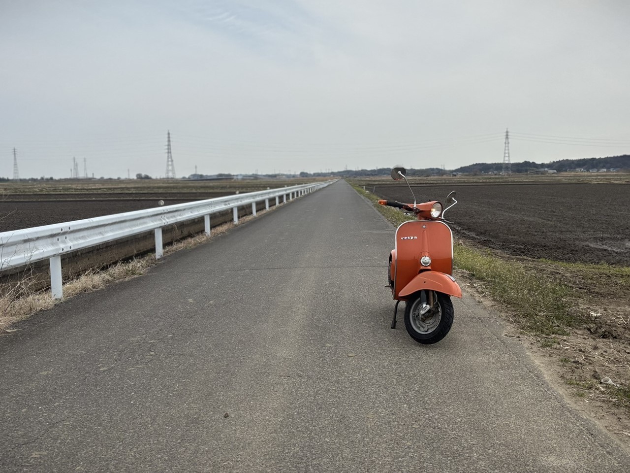 見通しの良い農道での試運転コース