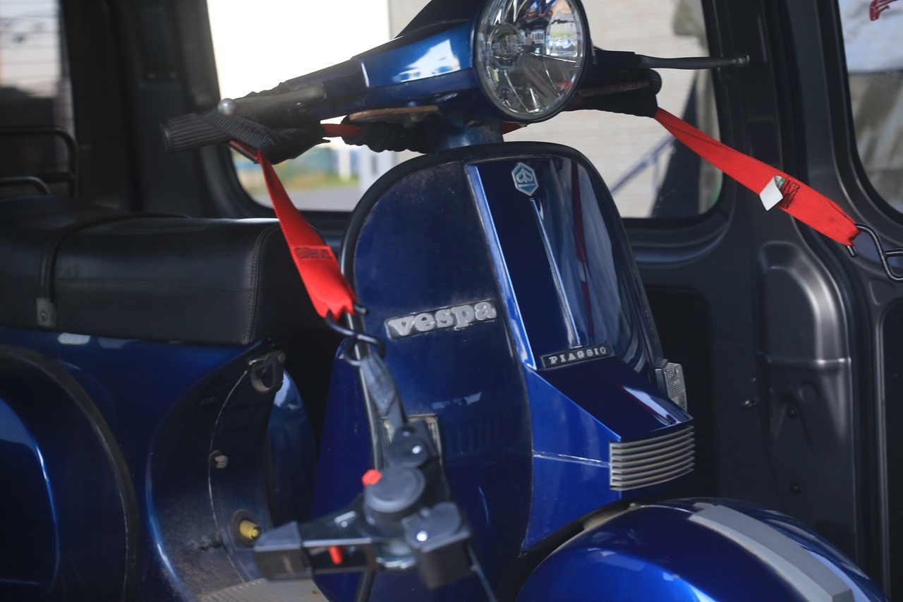 引き取りに成功したベスパ車両