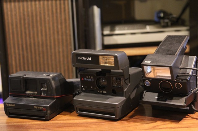 ポラロイドカメラ（新品未使用やSX-70）の写真