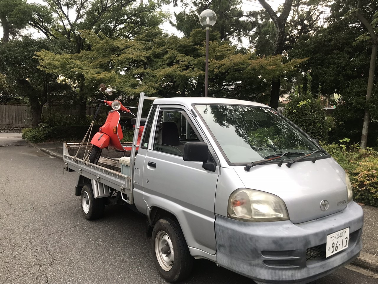 事故車引き取りのP200E（搬送）