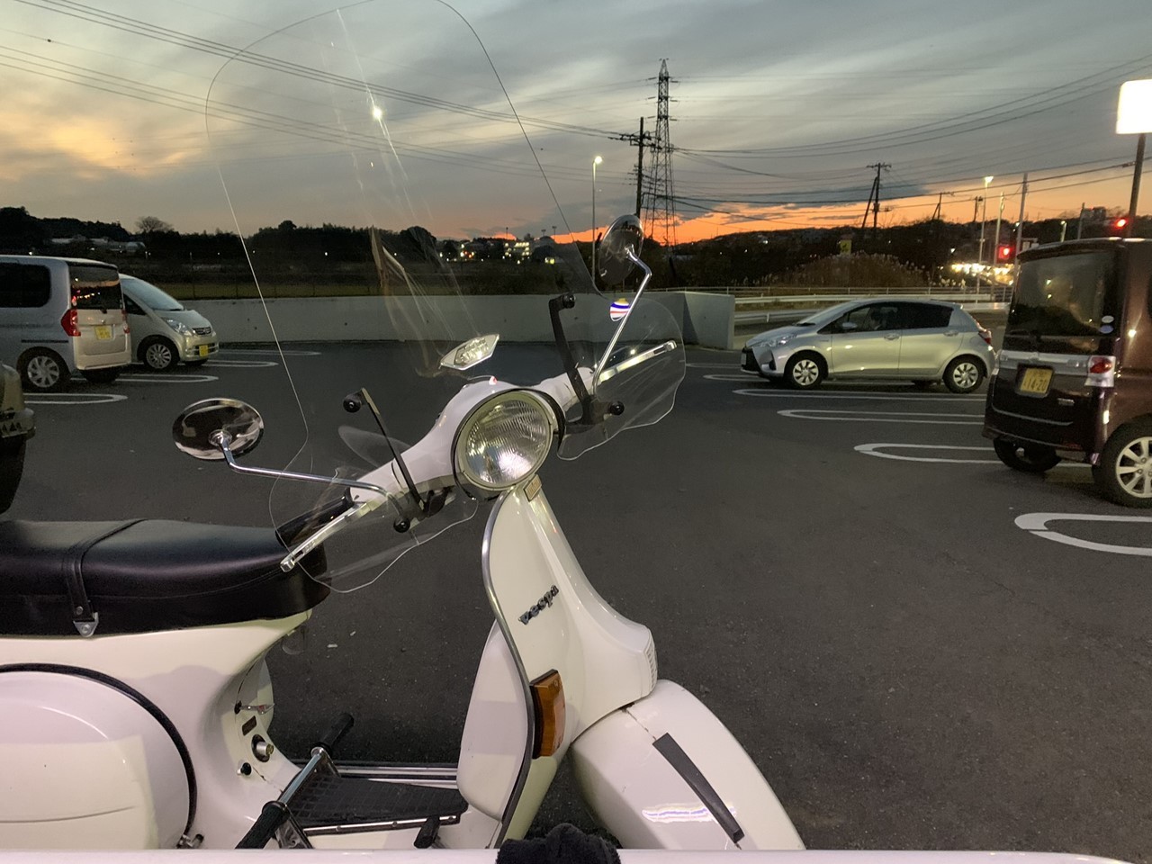 ピカピカに輝く愛車P200Eで外出準備