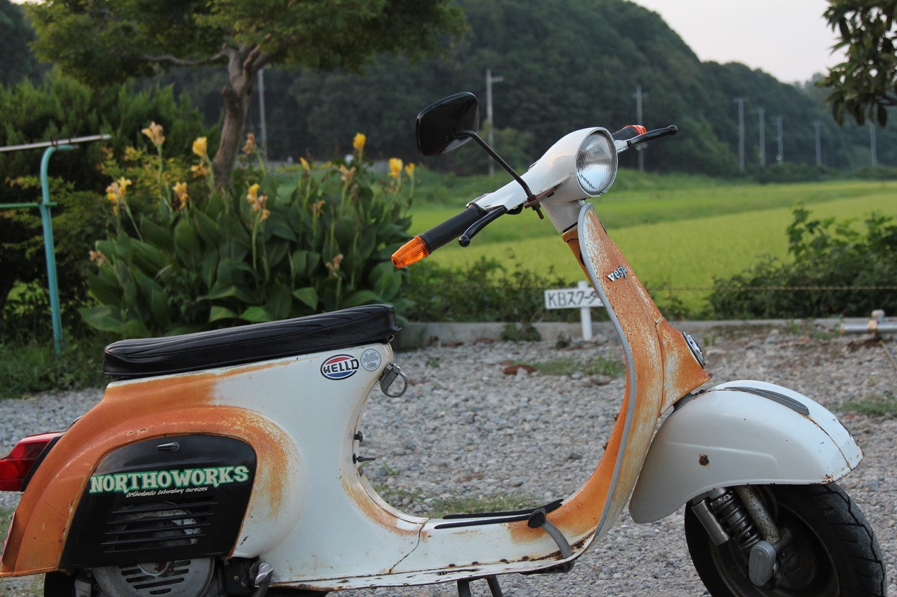 納車時のベスパ100R(50R改)