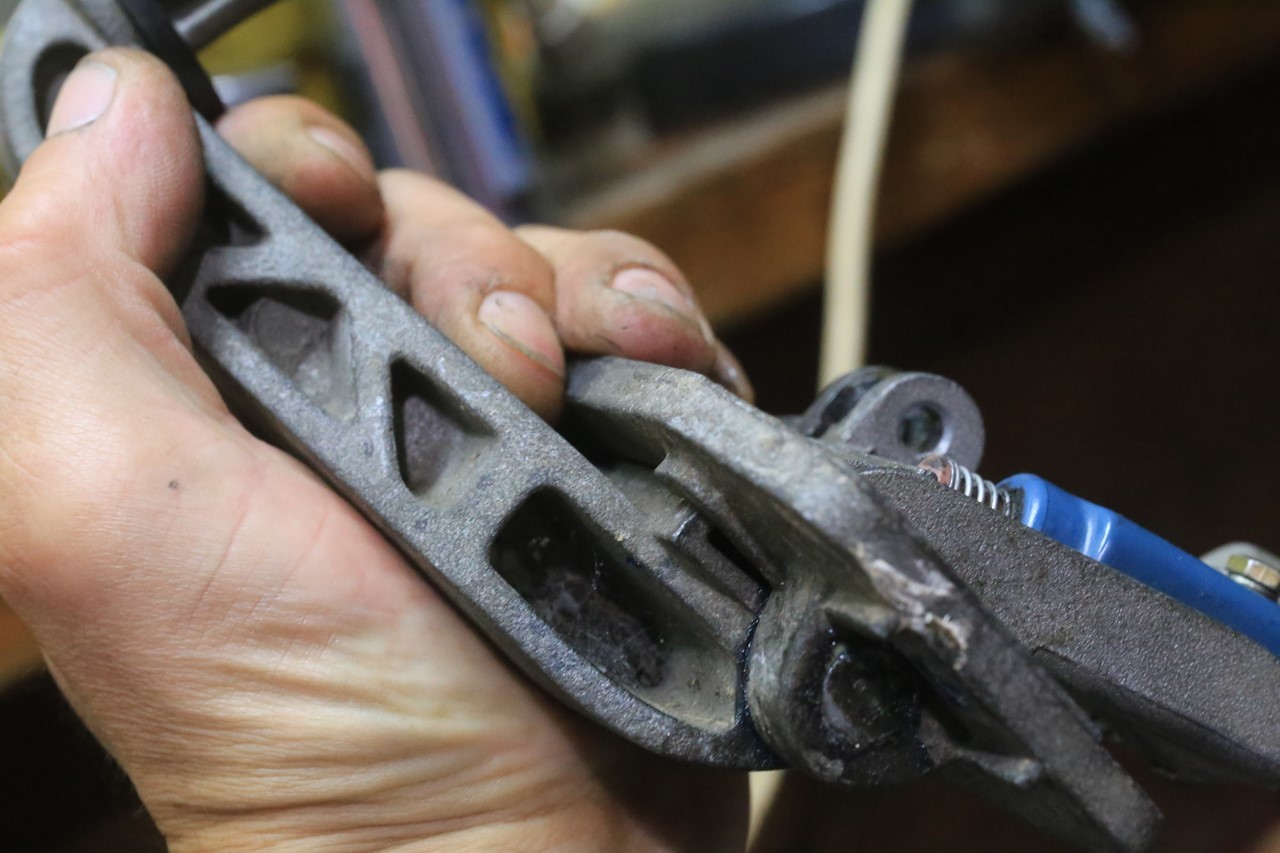 P125Xのブレーキペダルが微妙に踏み込まれた状態